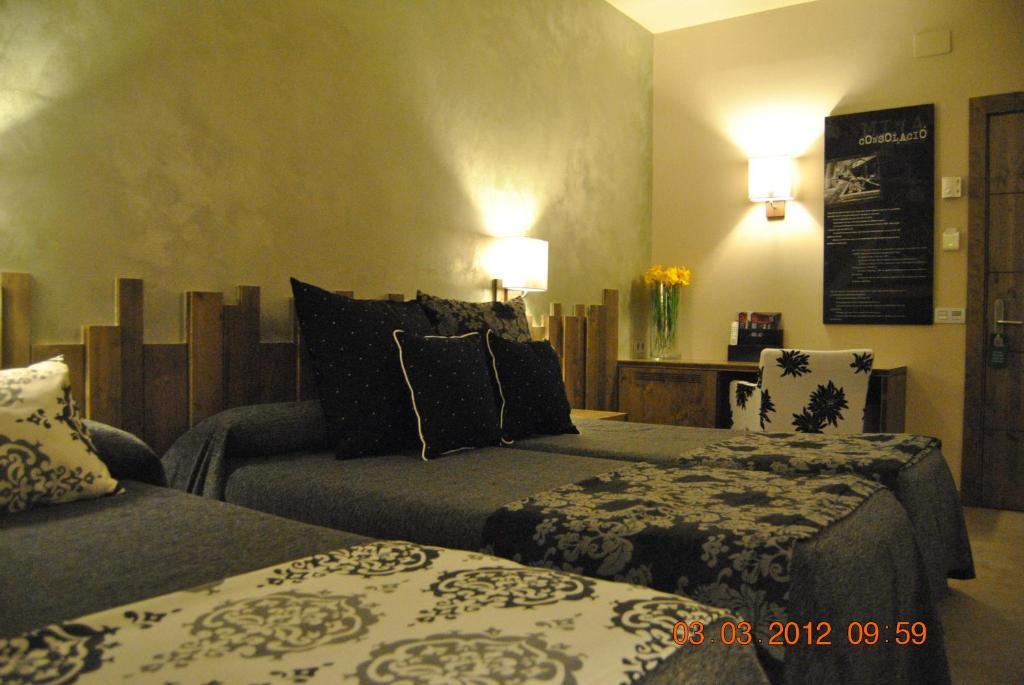 Santa Barbara Hotel Sant Corneli ห้อง รูปภาพ